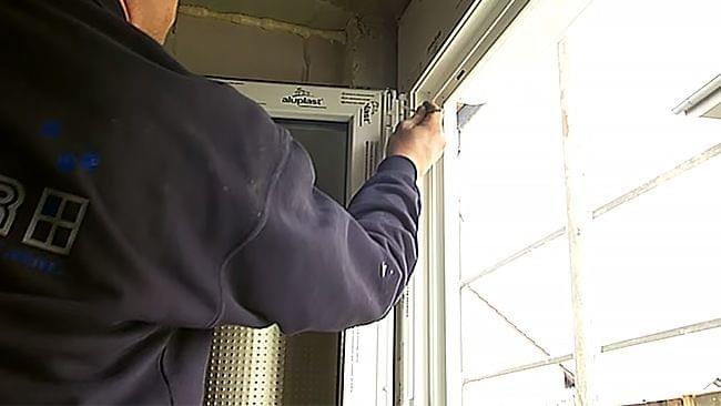 Correct insertion and adjustment of your window